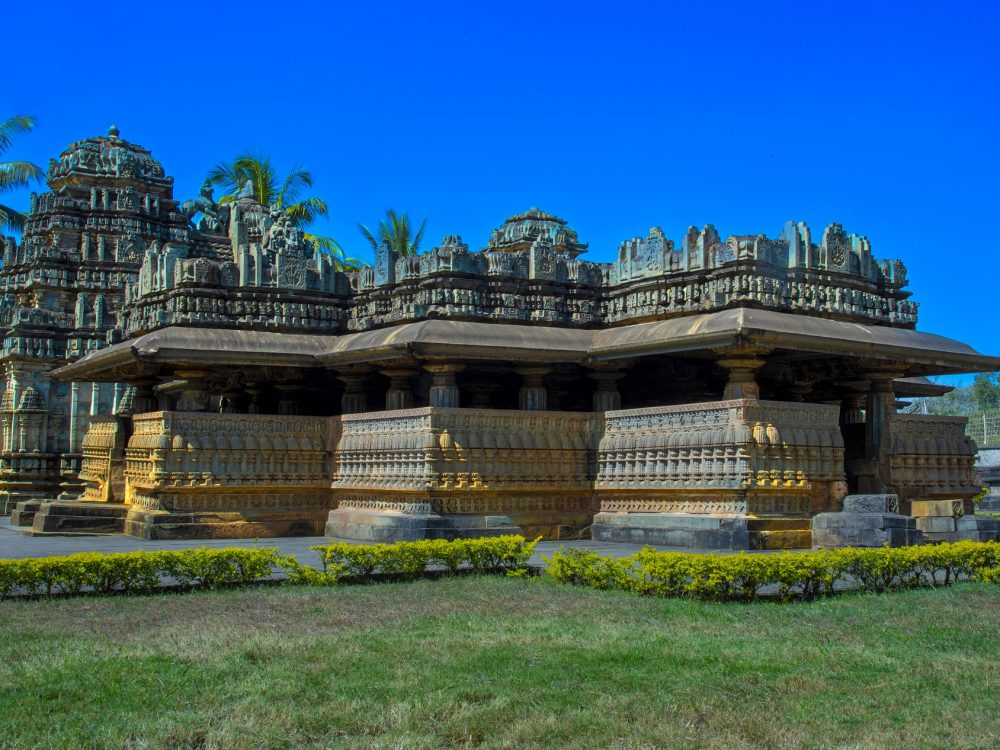 Balligavi Kedareswara Temple Pic - 16 X 24